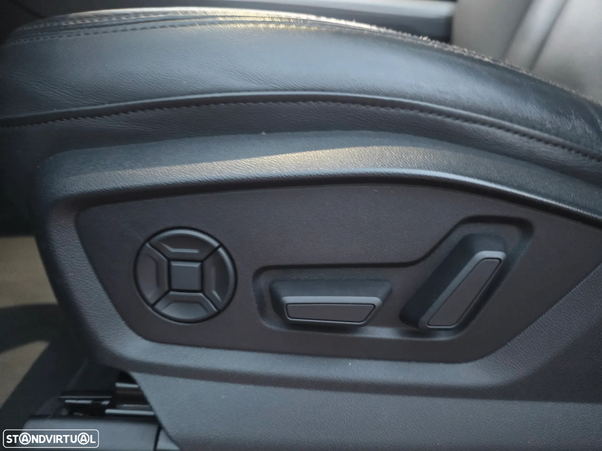 Audi Q7 3.0 TDI E-tron quattro S-line Tiptronic - 33
