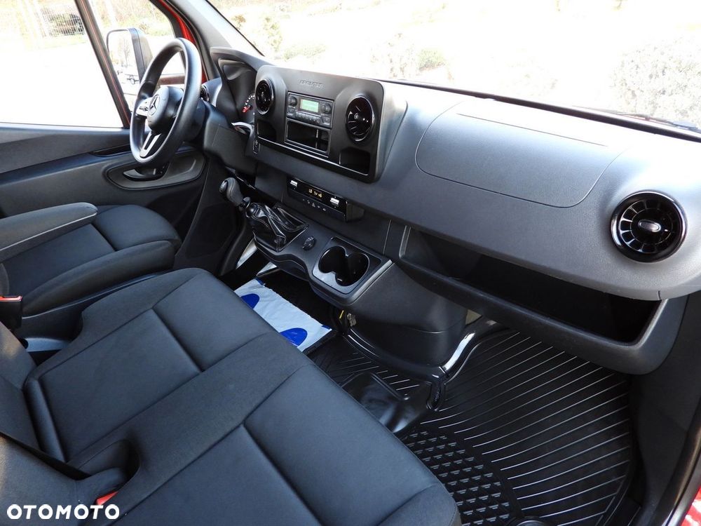 Mercedes-Benz SPRINTER 316 PLANDEKA WINDA 8 PALET WEBASTO TEMPOMAT KLIMATYZACJA  160KM - 40