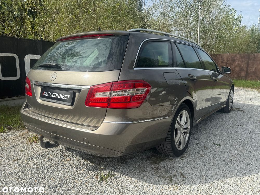 Mercedes-Benz Klasa E 250 CGI BlueEff Avantgarde - 7