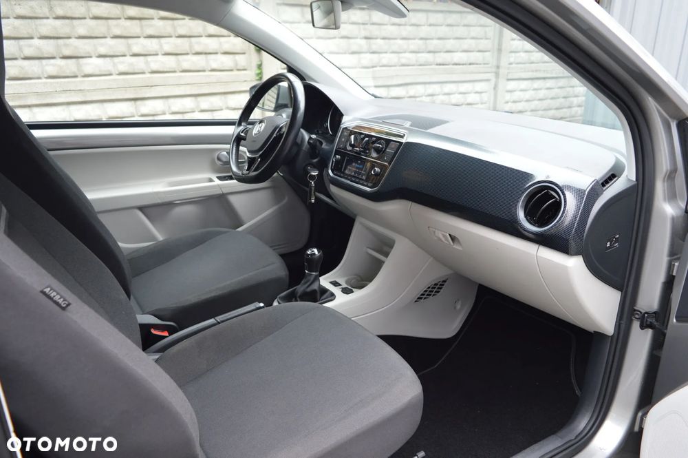 Volkswagen up! club - 14