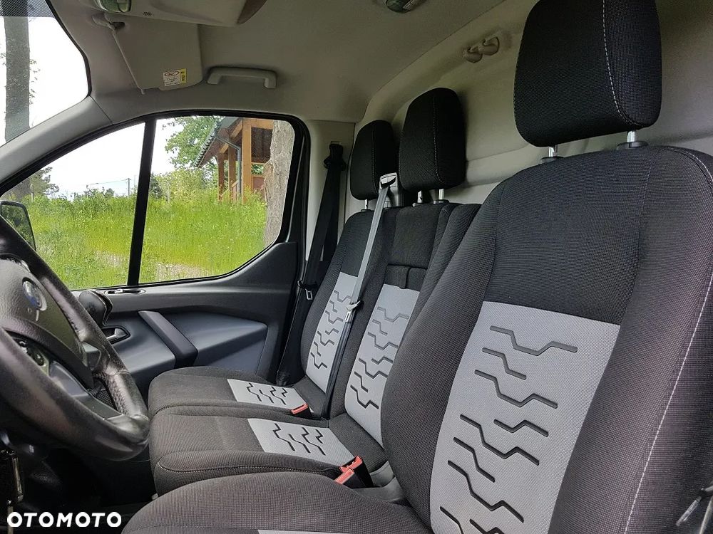Ford Transit Custom - 16