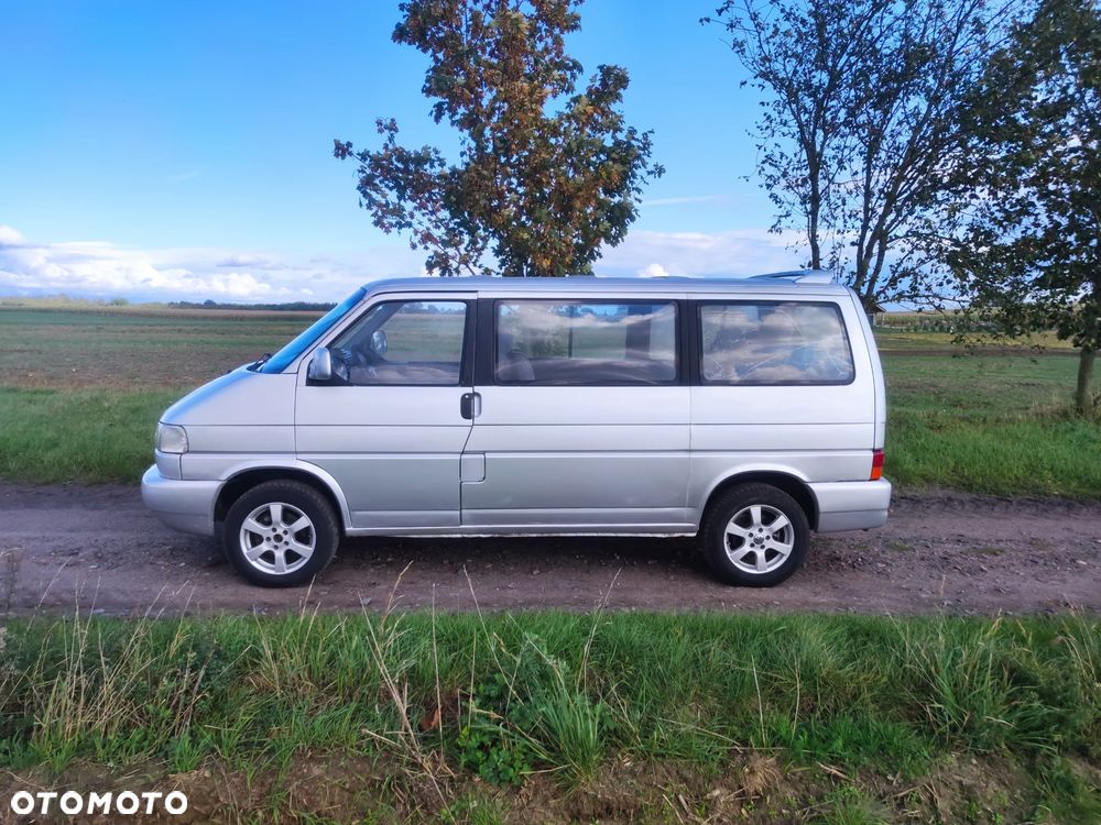 Volkswagen Multivan - 5