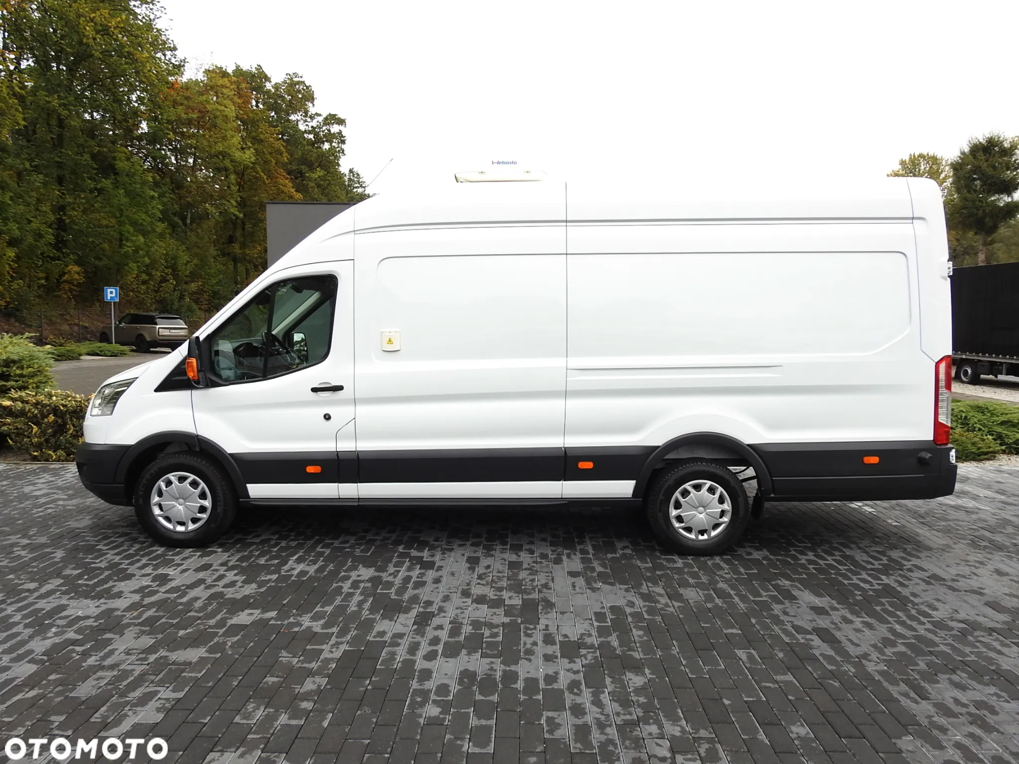 Ford TRANSIT FURGON CHŁODNIA 0*C FUNKCJA GRZANIA ZASILANIE 230V TEMPOMAT NAWIGACJA KLIMATYZACJA LEDY 130KM [ E41585 ] - 10