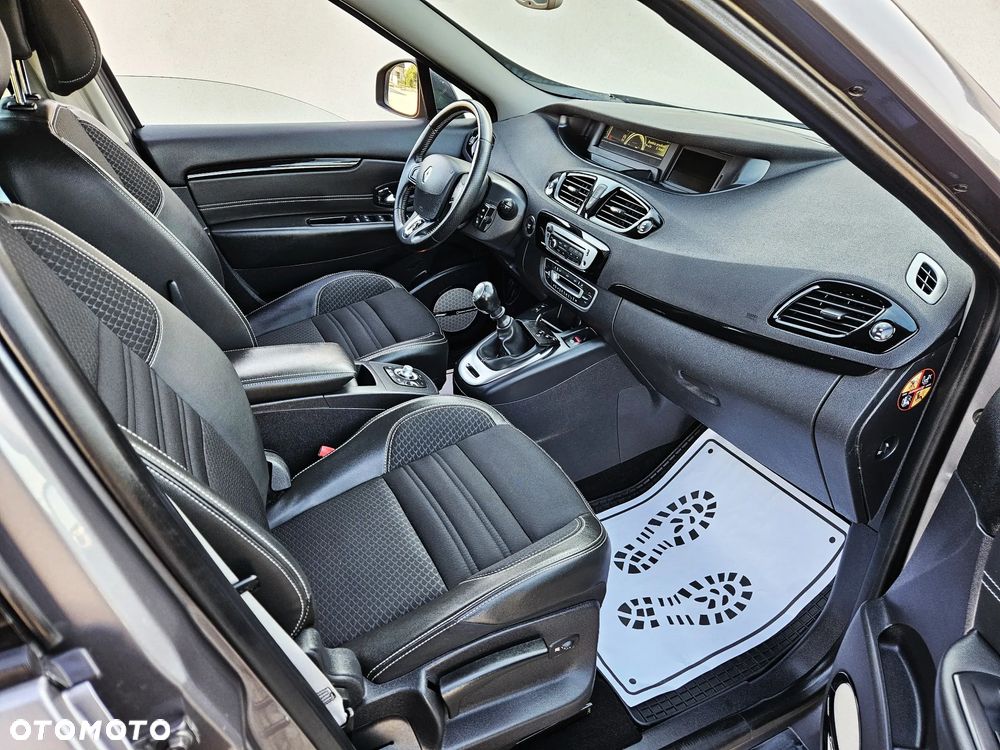 Renault Scenic Energy TCe 130 S&S Bose Edition - 10