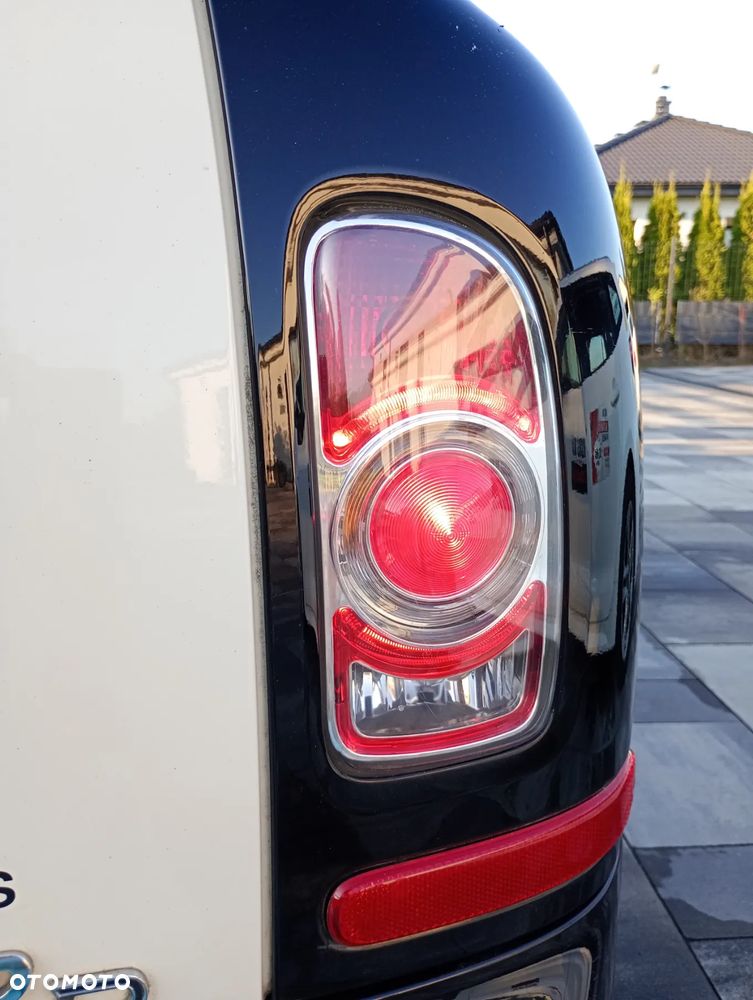 MINI Clubman Cooper D - 16