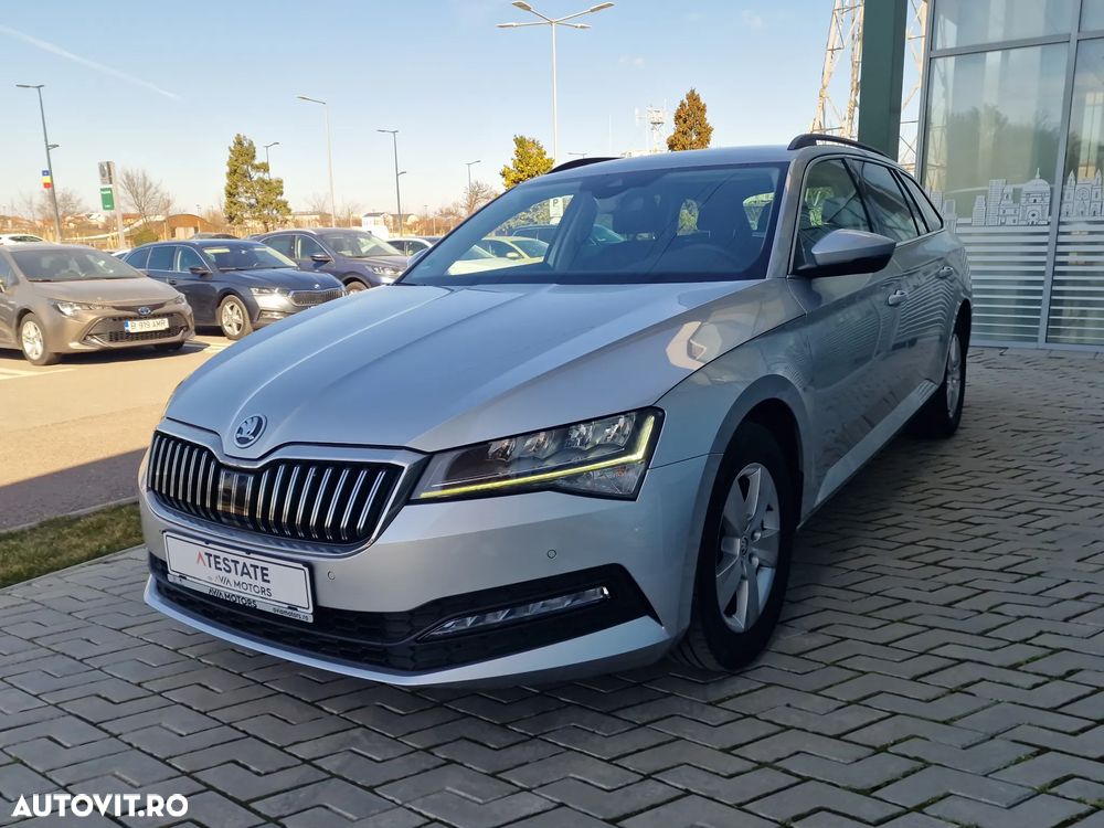Skoda Superb 2.0 TDI DSG Ambition - 2