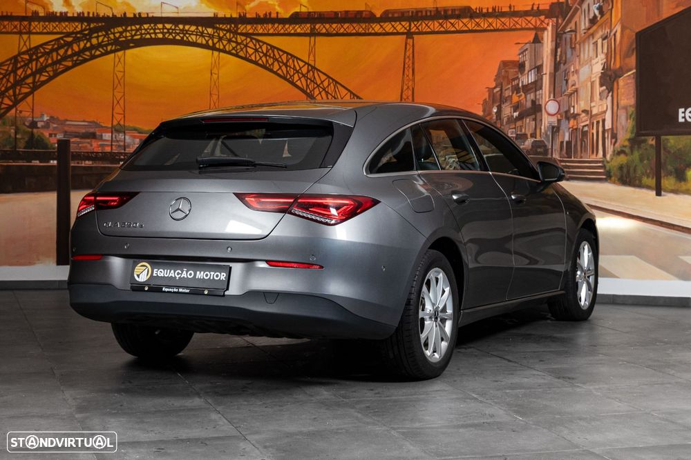 Mercedes-Benz CLA 250 e - 4