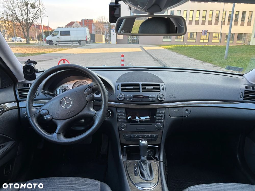 Mercedes-Benz Klasa E 200 Kompressor Automatik Avantgarde - 22