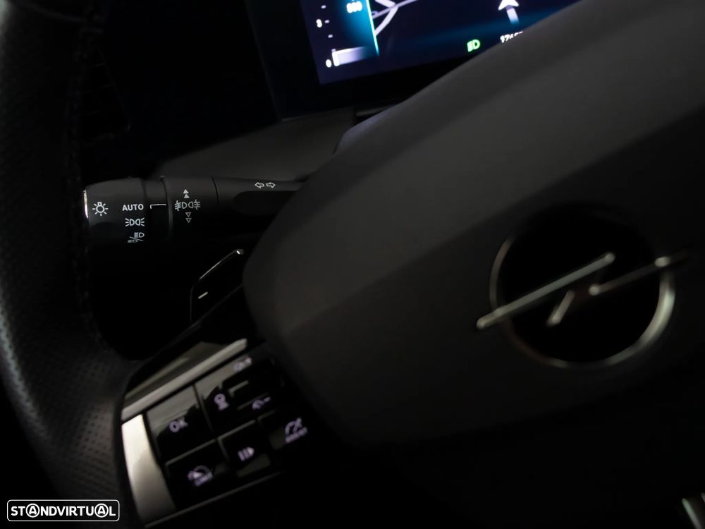 Opel Astra 1.2 T GS Line Aut. - 20