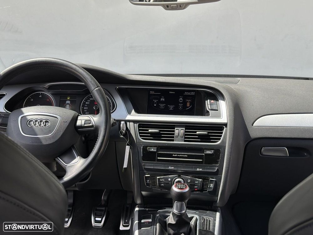 Audi A4 Avant 2.0 TDi S-line - 22