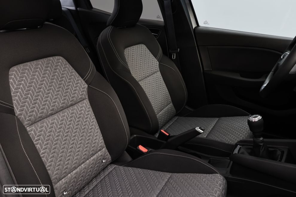 Renault Clio 1.0 TCe Evolution Bi-Fuel - 21