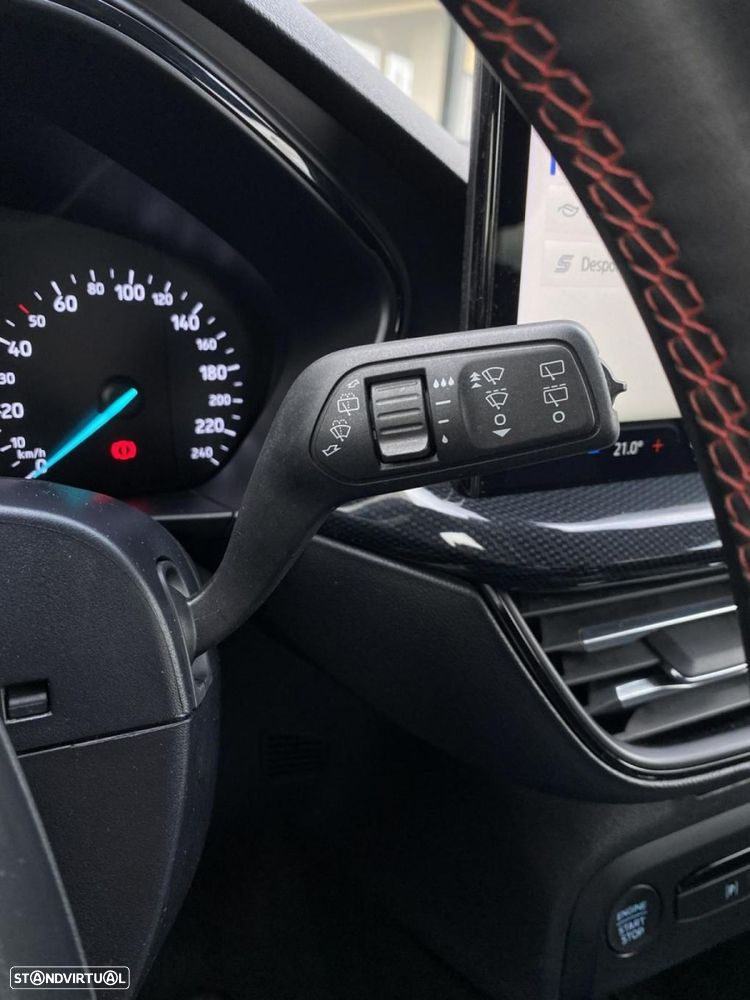 Ford Focus 1.0 EcoBoost MHEV ST-Line - 13