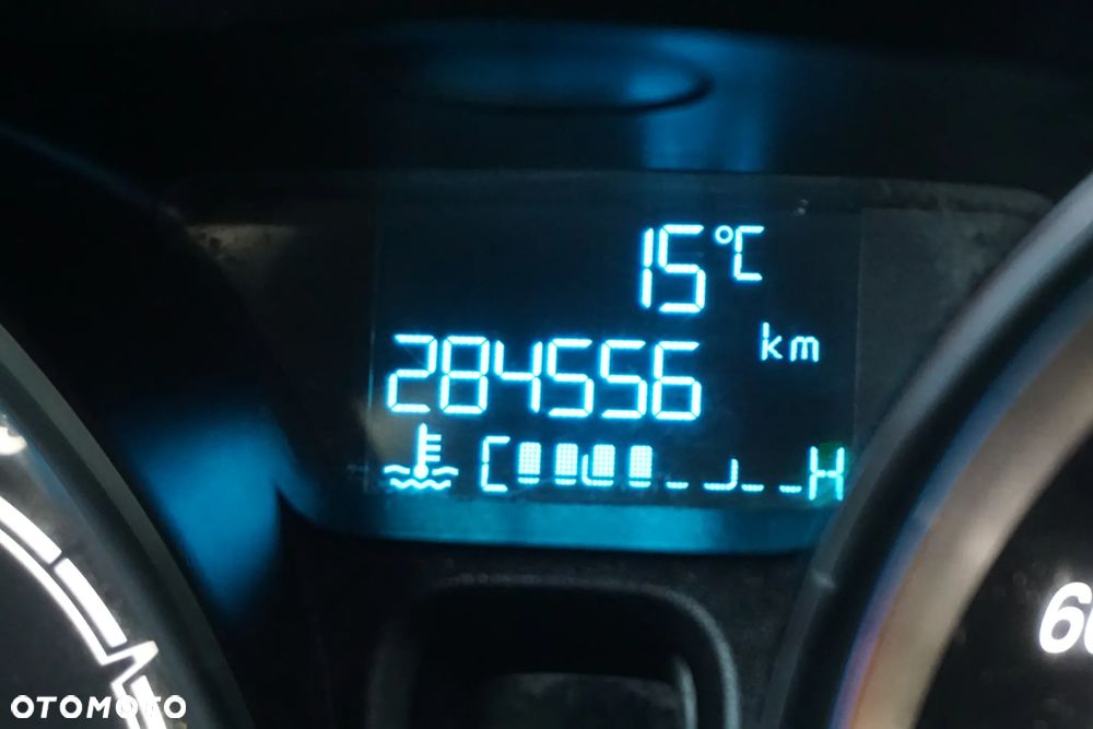 Ford Fiesta 1.4 Trend EU5 - 29