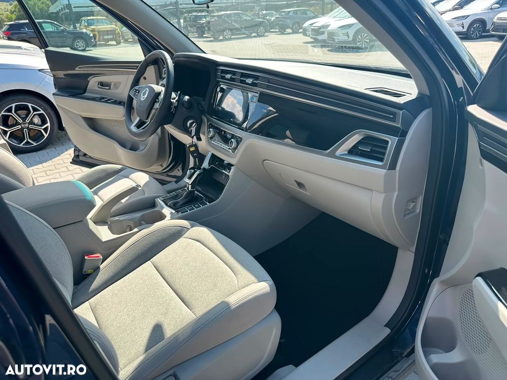 SsangYong Korando - 15