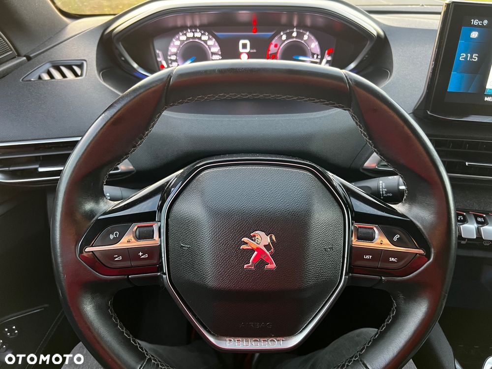 Peugeot 5008 - 13