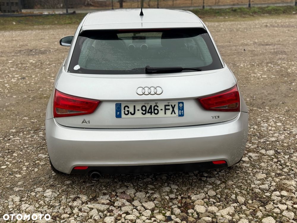 Audi A1 3-drzwiowe 1.6 TDI S line Sportpaket - 6