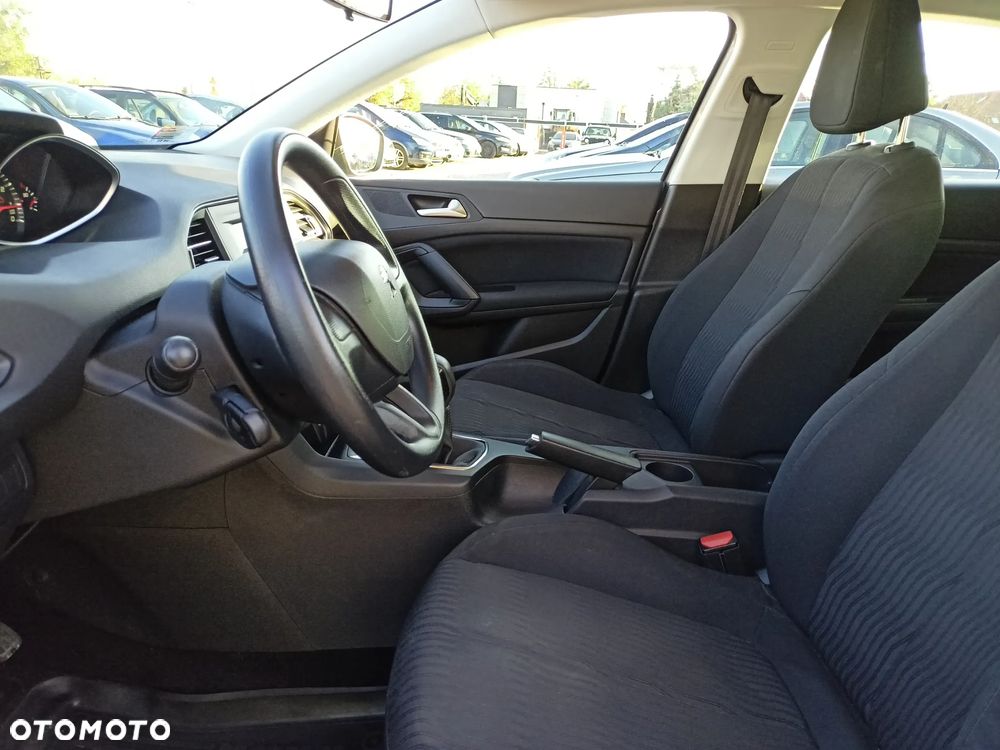 Peugeot 308 - 9