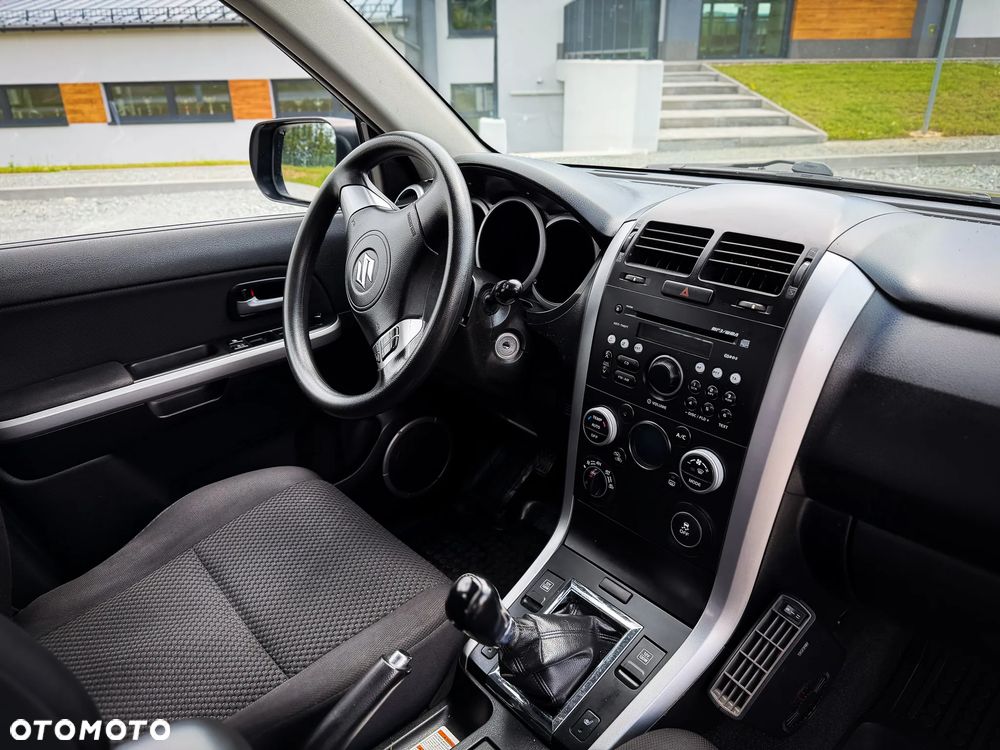 Suzuki Grand Vitara 1.9 DDiS Comfort EU5 - 7