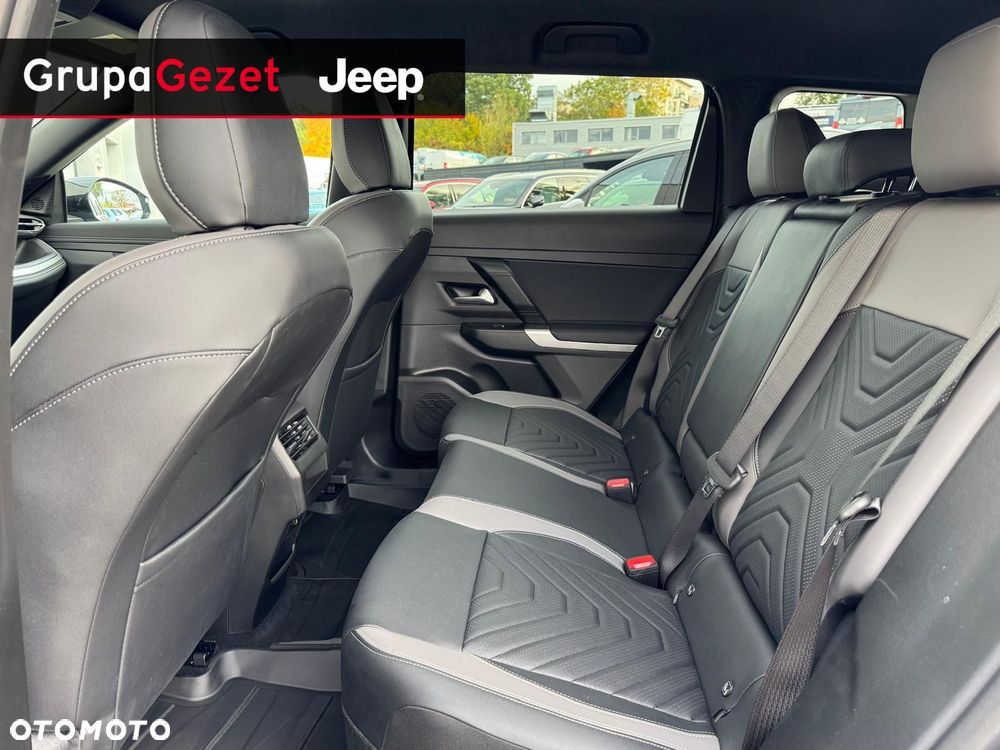 Jeep Compass - 12