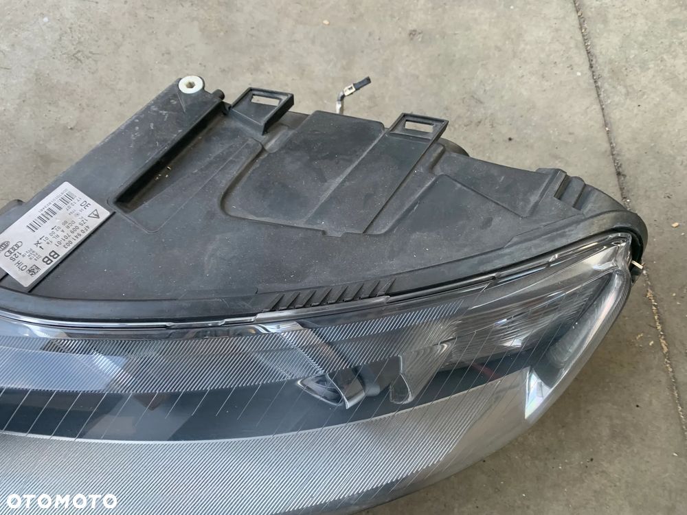 lampa przód lewa ksenon xenon skrętna A6 C6 - 2