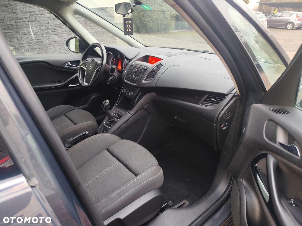 Opel Zafira Tourer 2.0 CDTI Edition - 8