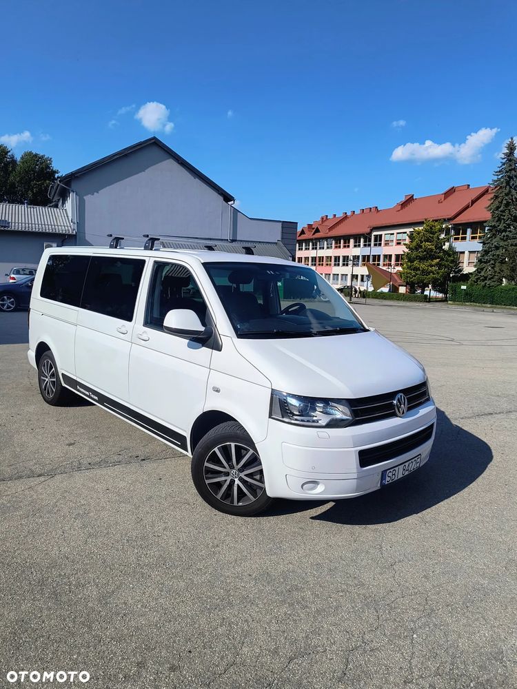 Volkswagen Multivan - 2