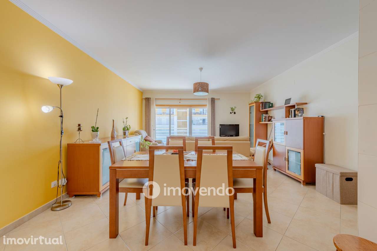 Apartamento T2 exclusivo, em condomínio com piscina, em Portimão - Grande imagem: 4/42