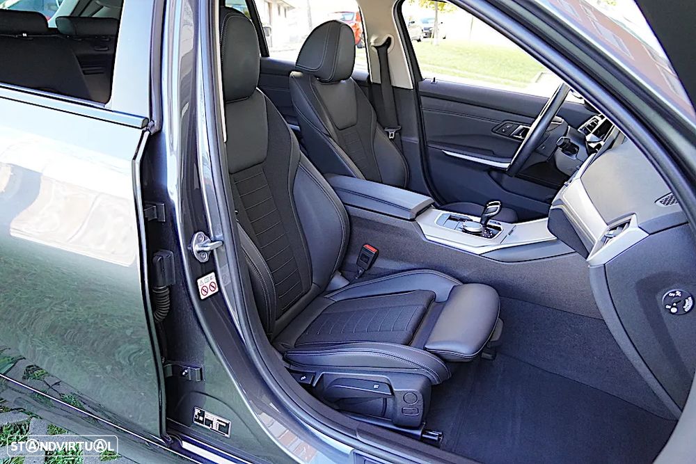 BMW 330 e Auto - 21