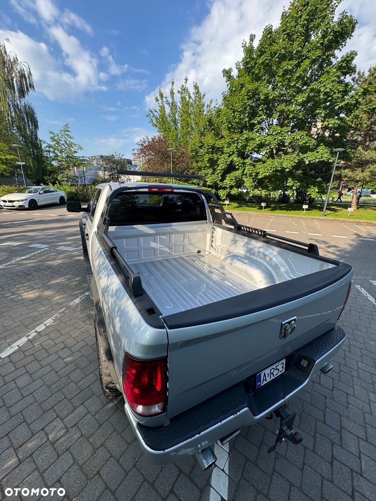 Dodge RAM 5.7 4x4 - 9