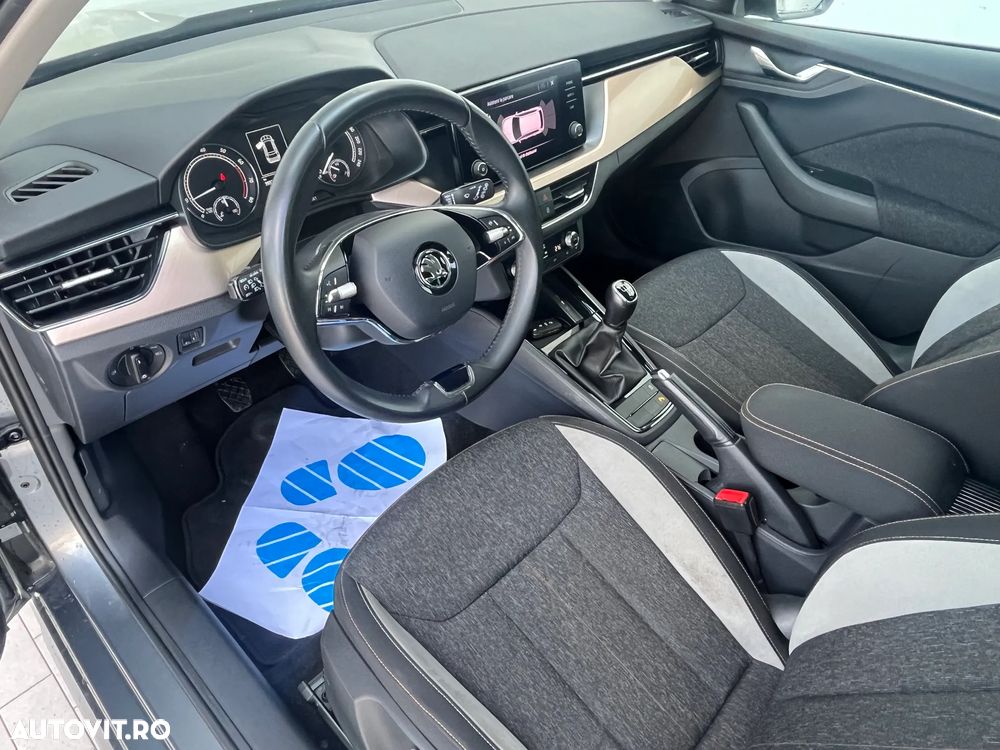 Skoda Kamiq 1.0 TSI Style - 14