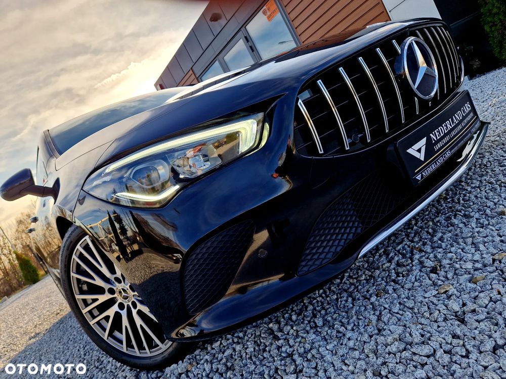 Mercedes-Benz CLA 220 d 8G-DCT - 37