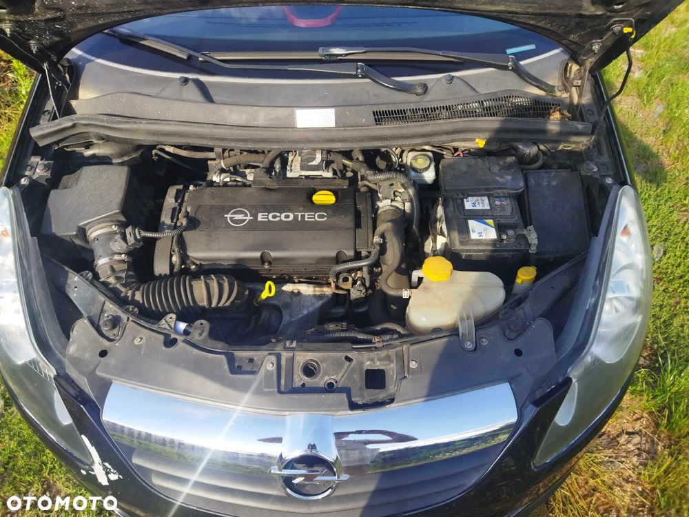 Opel Corsa 1.6 Turbo GSi - 14