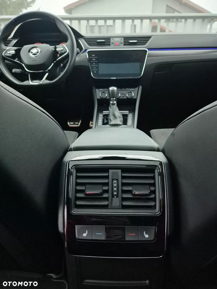 Skoda Superb 2.0 TSI 4x4 DSG SportLine - 13