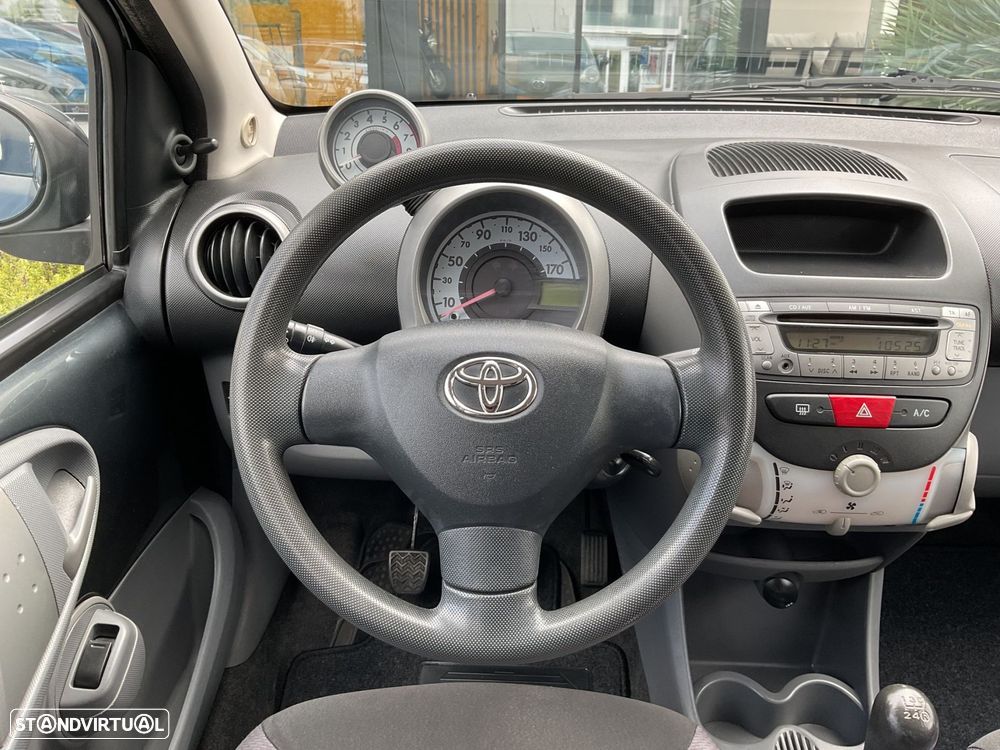 Toyota Aygo 1.0 Orange Edition - 19