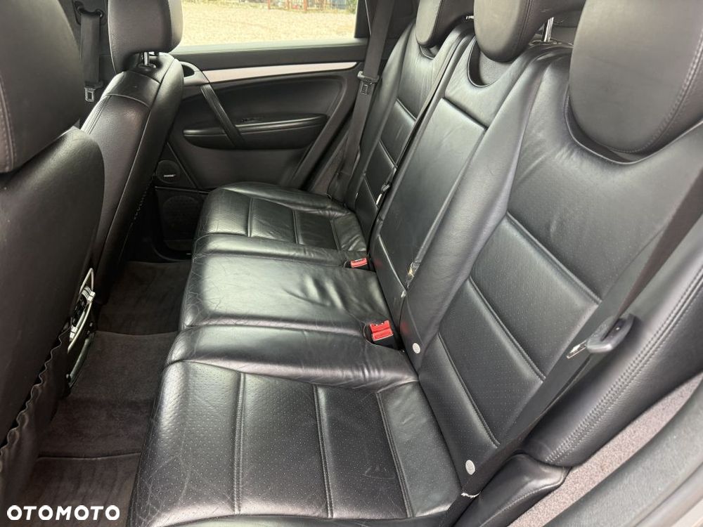 Porsche Cayenne Turbo - 23