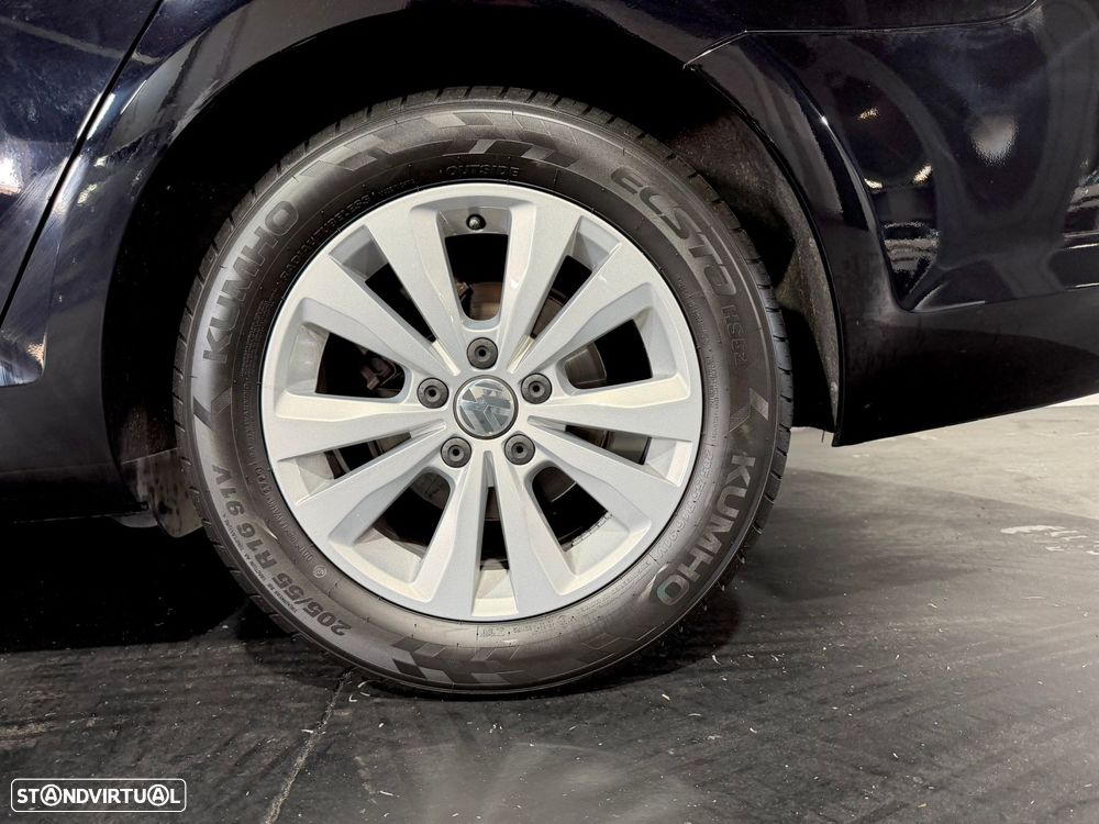 VW Golf Variant 1.6 TDi BlueMotion Confortline - 15