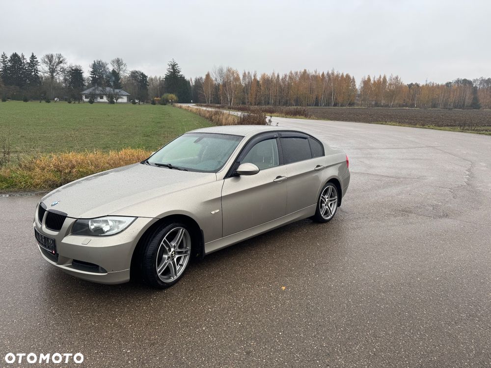 BMW Seria 3 320i Edition Sport - 3