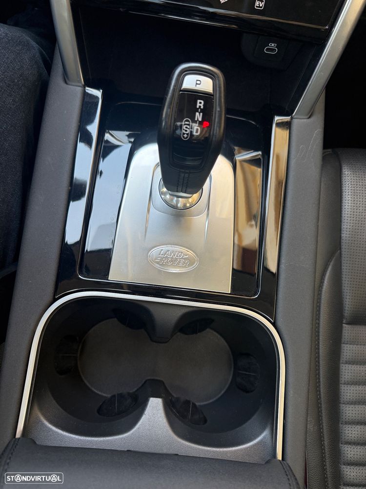 Land Rover Discovery Sport P300e - 26