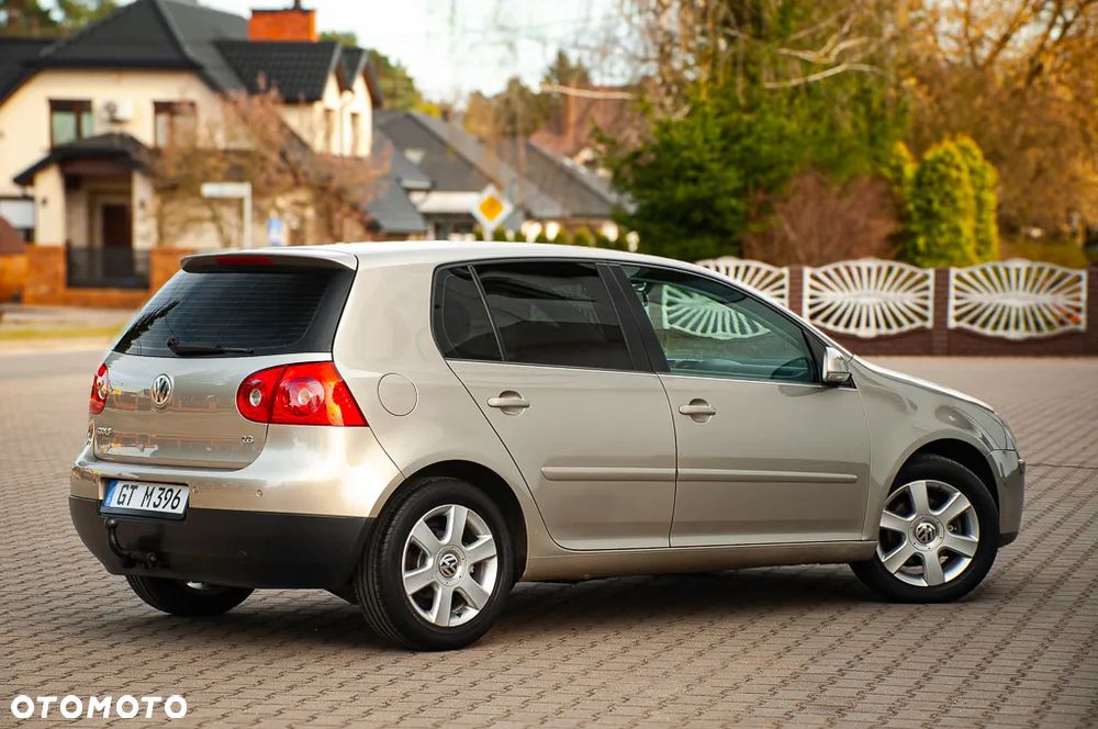 Volkswagen Golf 1.6 United - 19