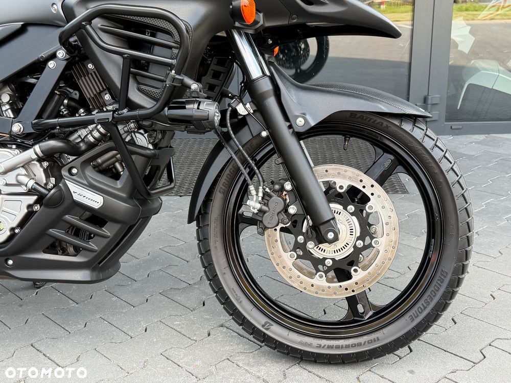 Suzuki V-STROM - 9