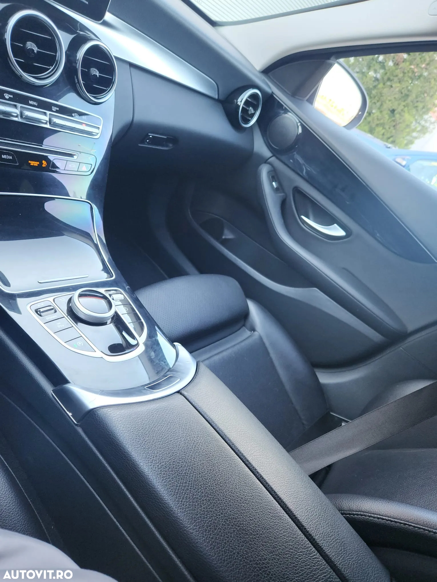 Mercedes-Benz C - 15