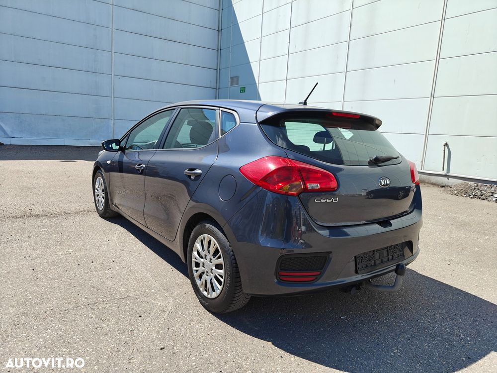 Kia Ceed - 6
