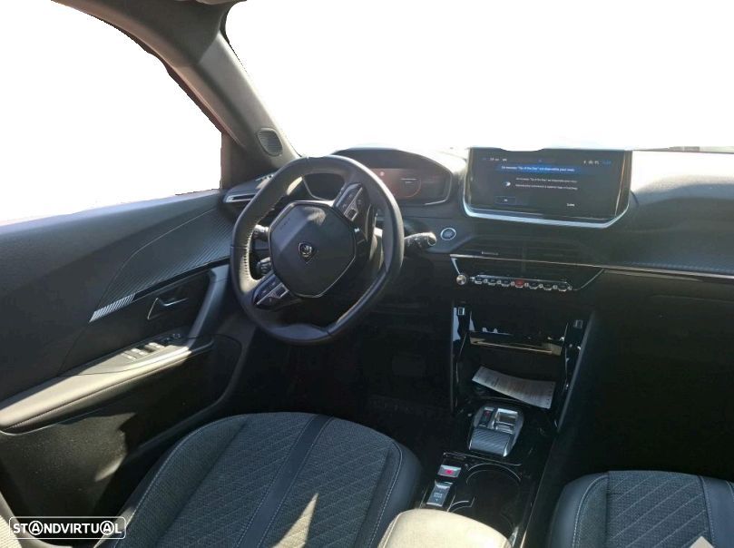 Peugeot e-2008 54 kWh Allure - 4