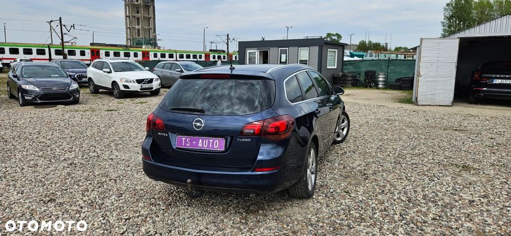 Opel Astra - 13