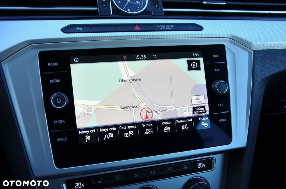 Volkswagen Passat - 14