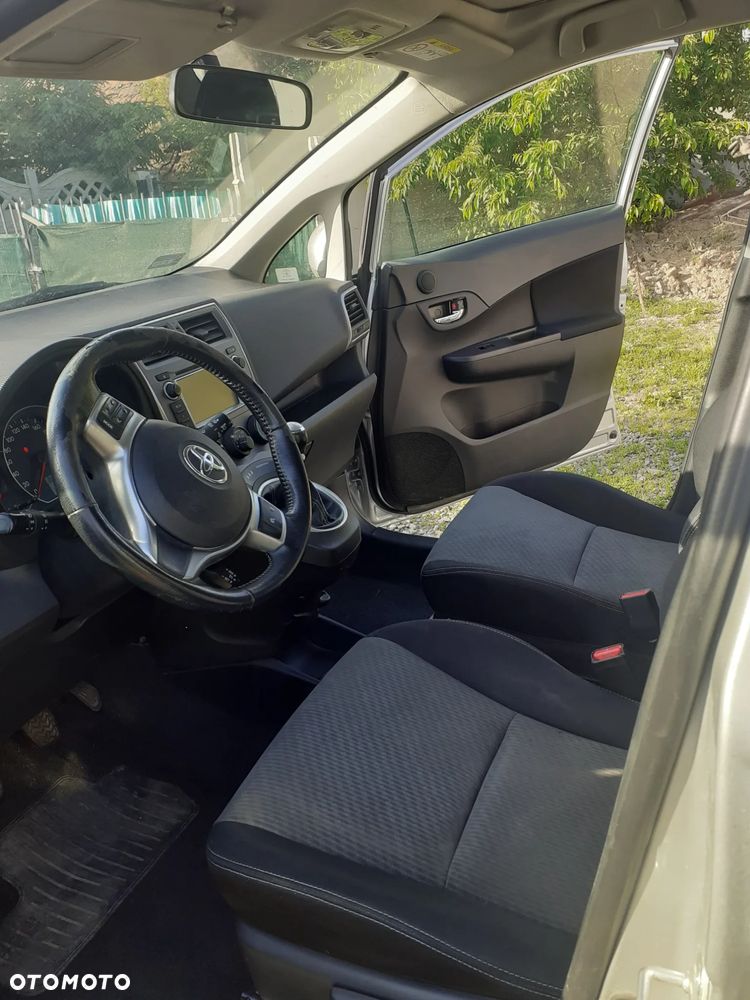Toyota Verso S - 3