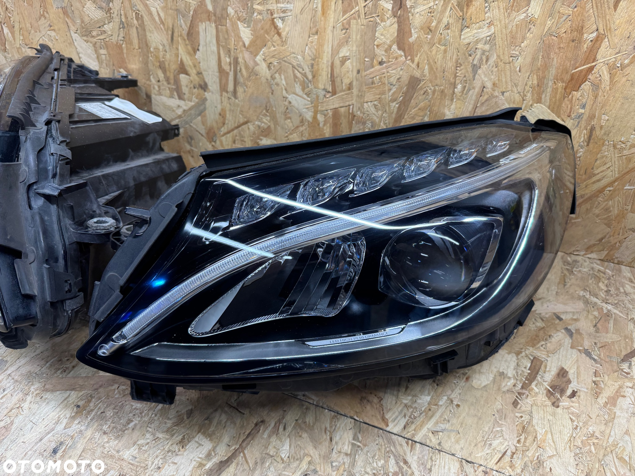 Maska lampa zderzak pas przedni przód Mercedes c klasa 205 avangarde USA - 13