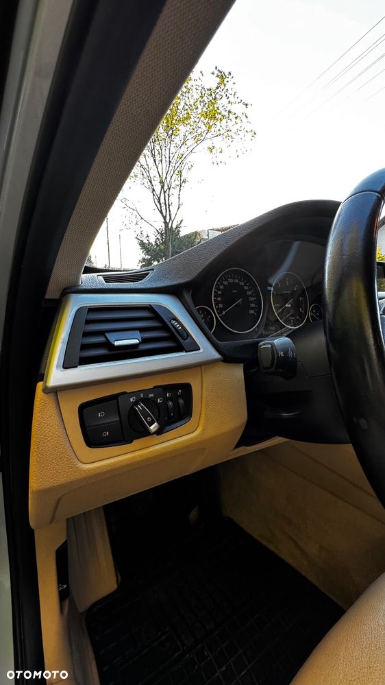 BMW Seria 3 318d DPF Edition Lifestyle - 38
