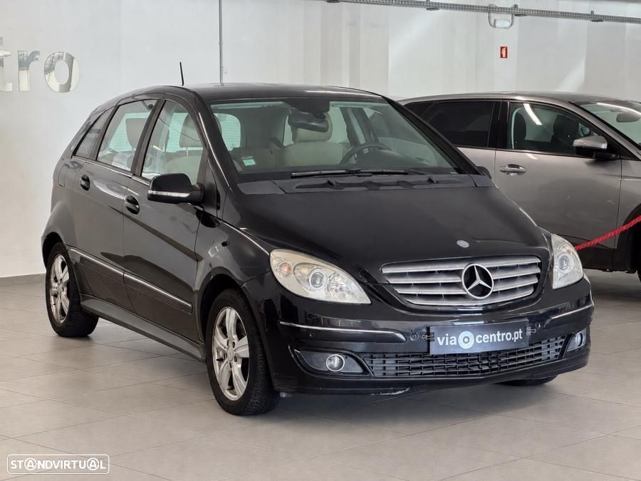 Mercedes-Benz B-Class 2010 photo 5