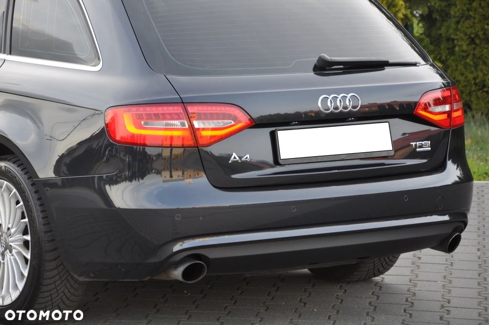 Audi A4 Avant 1.8 TFSI quattro Attraction - 23